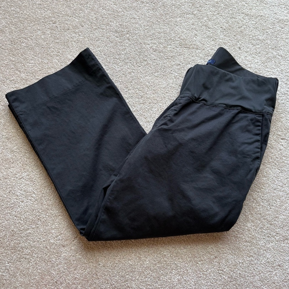 Gap maternity capri pants